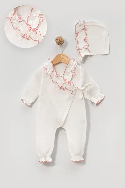 Riffy Baby Muslin Riffy Jumpsuit with Ruffle Detail and Newborn Hat