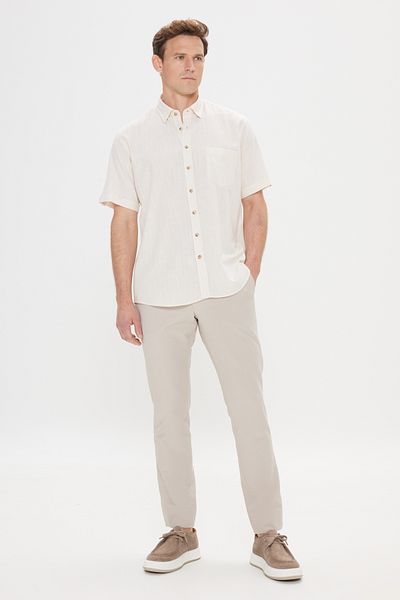 AC&Co / Altınyıldız Classics Ανδρικό μπεζ Comfort Fit Χαλαρή κοπή με κρυφό γιακά με κουμπιά λινό πουκάμισο 100% βαμβακερό