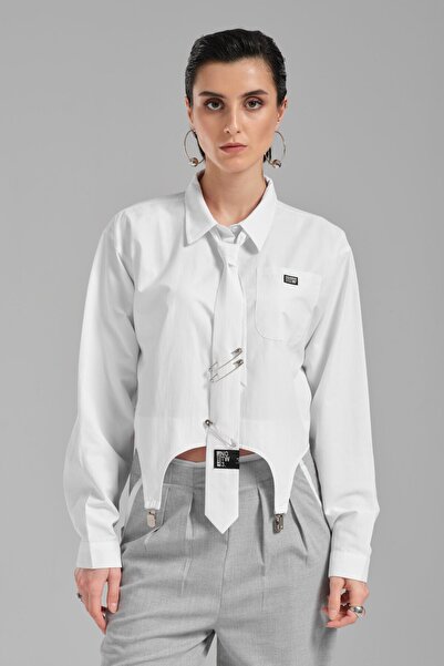 tw3 Дамска риза с детайли и специален дизайн