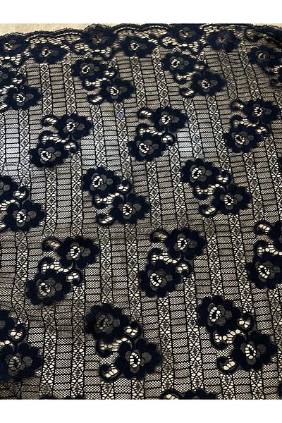 METERİAL Black Floral Pattern Lace Fabric - 135 cm Wide, Elegant and Stylish Design
