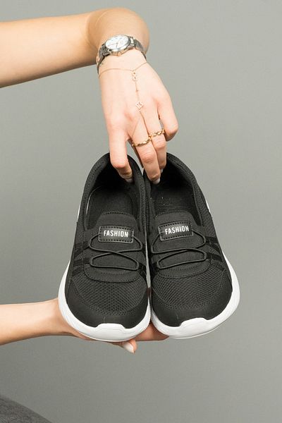 Freemax Women's Sports Sneaker Ballet Flexible, Soft, Lightweight, Casual Shoes Black White
