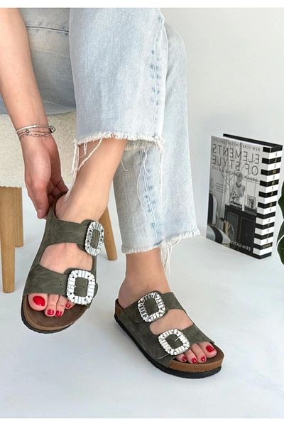 Aemido شبشب نسائي من Nool Green Nubuck