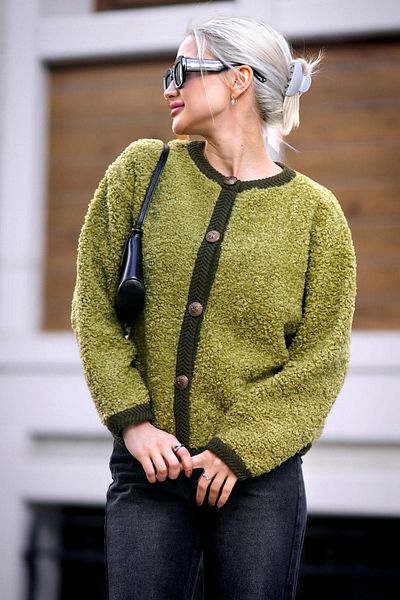 Madmext Cardigan verde cu nasturi Boucle tricotaj MG1949
