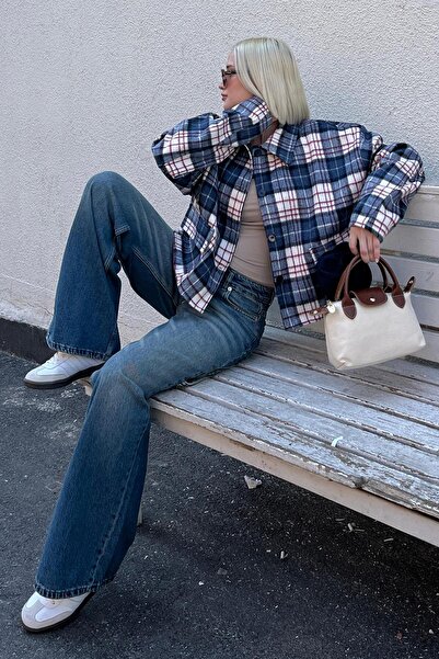 Madmext Lacivert Düğmeli Gömlek Yaka Oduncu Kısa Ceket MG2181