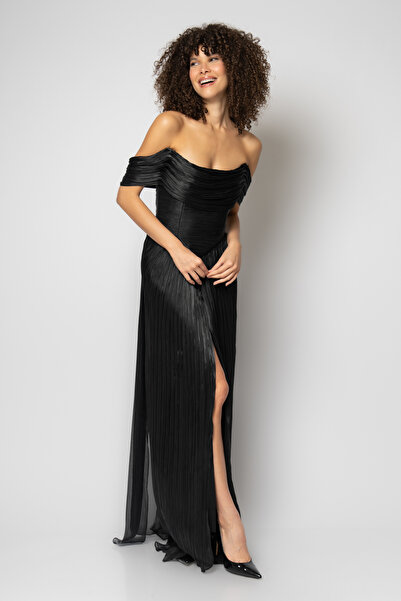 RENGIN Robası enine pileli straplez ince organze abiye elbise