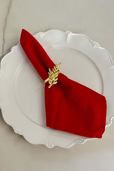 Jenisa Başak Model 6-Piece Napkin Holder Set – Premium Gold Elegant Tableware and Presentation Detail