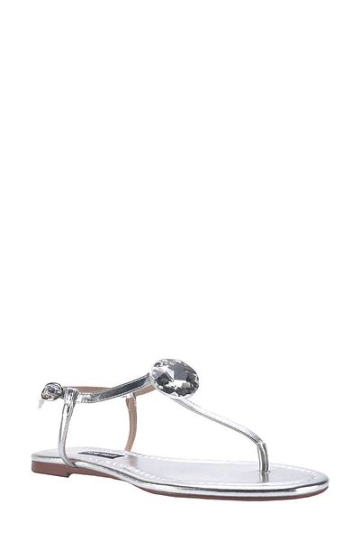 Nine West ARTEMIS 3FX - Sandale plate pentru femei de culoare argintie