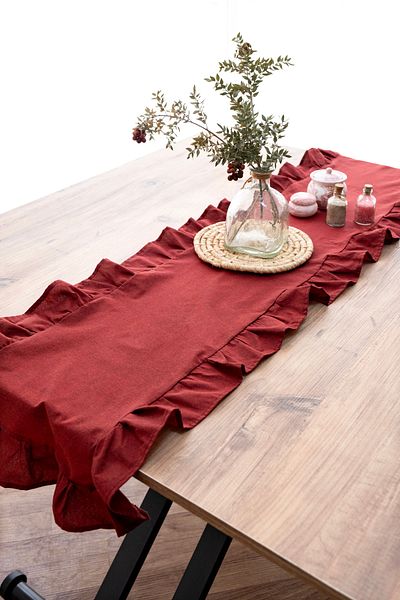 Morlay Natural Red Burgundy Frilly Linen Runner - 40X150 cm