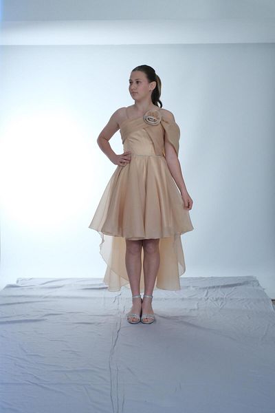 BUTİKHAPPYKİDS Girl's Evening Dress with Straps Onion Shell One Shoulder Rose Detailed Tailed Chiffon Evening Dress 10-15 Years
