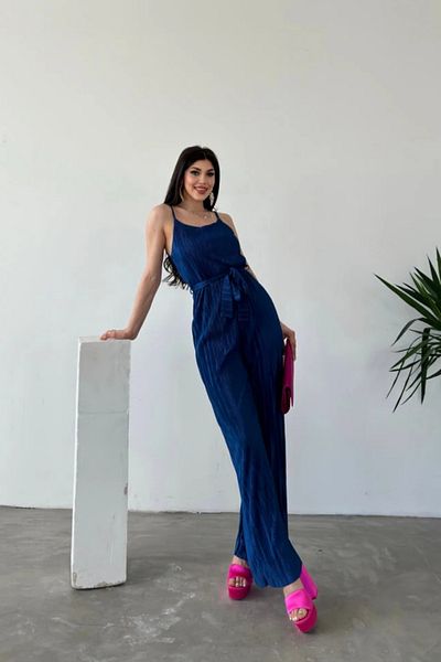 Fav Style Salopetă de damă cu bretele late, cu curea, încrețită, albastru Saks