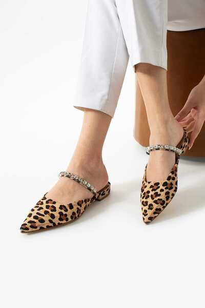 VANİLLA LİFE Women's Pointed Toe Stone Sandals