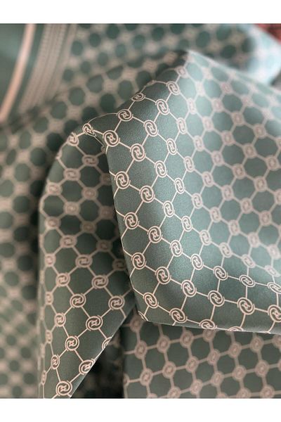 Vakko Şal de mătase Monogram Tivil 300088 -verde Bej