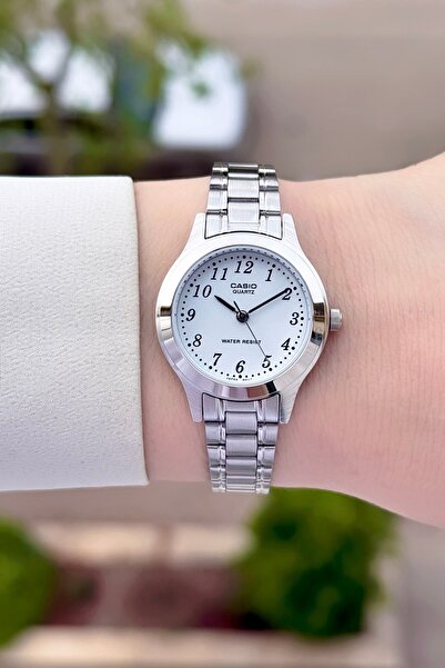 Casio Rakamlı Kadın Kol Saati
