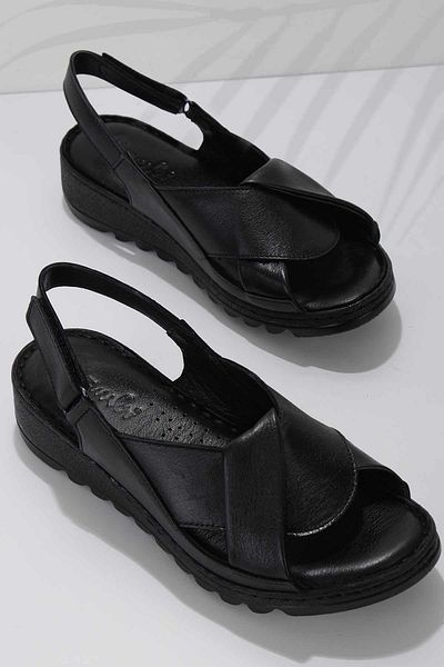 Bambi Black Genuine Leather Women's Sandals K05907001803