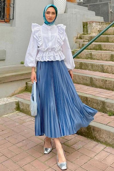 AV ANZAV 1574 Fusta din satin plisată Elegance