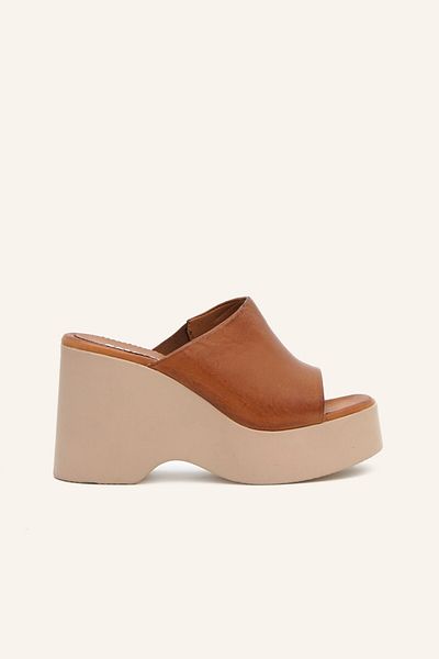 MARCATELLI Tan Sofia Leather Slippers