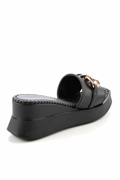 Bambi Women's Black Slippers K04823300709