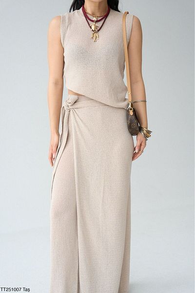 Lupies Women's Beige Sleeveless Blouse-Tie-Up Pants Knitwear Set