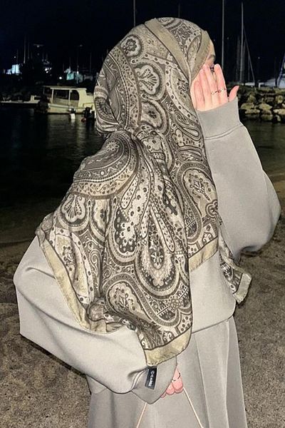 carell Zeynep's Choice Saphire Mink Early Silk Shawl