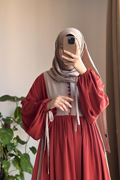 ANDE Φόρεμα Garni με κουμπιά - Πλακάκι/ Μπεζ