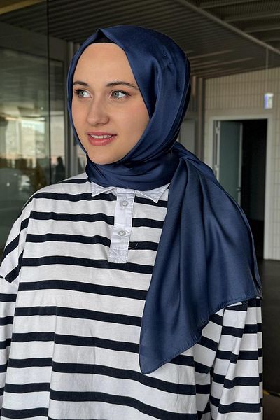 carell Hamide Coşkun's Choice Slub Double-Sided Silk Shawl Dark Navy Blue