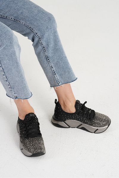 Beyond Women's Black Platinum Stone Detailed Sports Sneaker 4.5cm Byndrsl400