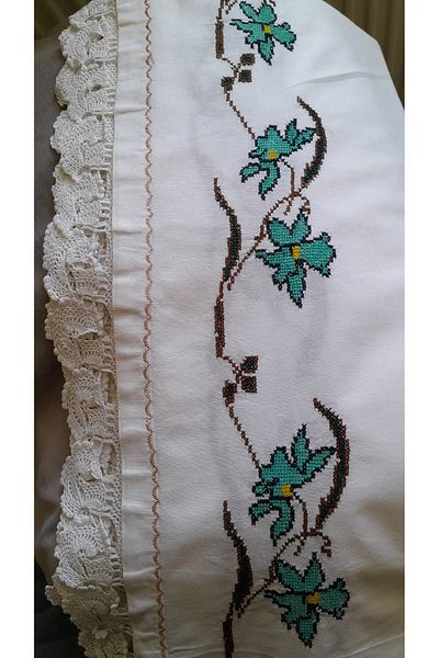 Papatyam Hand Knitted 1 Piece Skirt (200X100) Hand Embroidered Lace/Dowry Lace/Hand Embroidered Vintage/Cotton Rope