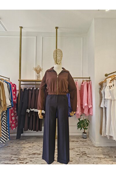 KÜBRA AKAY KAHVE RENGİ KREP KISA CEKET