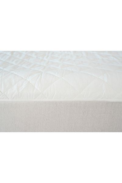 Gentelle Hotel-Grade Quilted 100% Waterproof Mattress Protector – Fitted Sheet Style