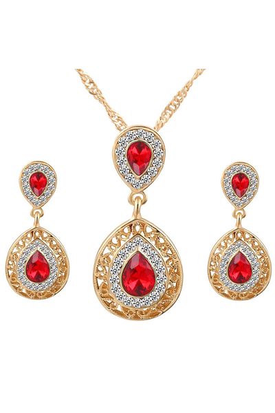 SIC MODA Necklace With Earrings Set 4125