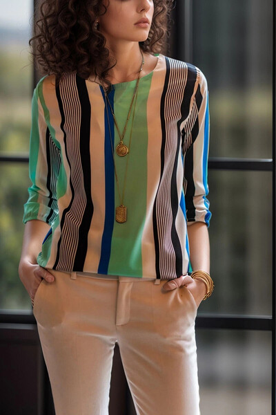 bacc Bluză creponată cu dungi pentru femei, negru, albastru, cu guler despica...