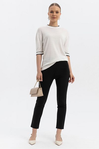 SOFT Stylish Slim Short-Sleeved Knitwear Blouse with a Drop Detail at the Neckline and Sleeves Black Stripe