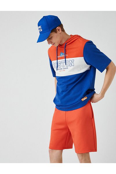 Koton Übergroßes Basketball-T-Shirt mit Kapuze