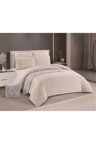 Red Rose A royal double hotel bedspread to give you elegance and comfort, made of the finest materials, size 240*260 cm