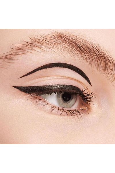 Essence Waterproof Eyeliner Pen - 01 Black