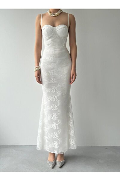 Julidress Λευκό Στράπλες Λαιμόκοψη Μίντι Μακρύ Δαντελένιο Φόρεμα Premium