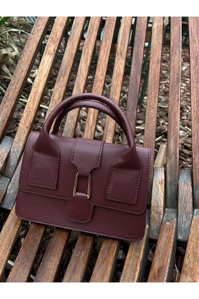 Cosy Bag Geantă de mână și de umăr din piele artificială roșu cireș cu cataramă detaliată cu capac în față Cadou de Ziua Îndrăgostiților