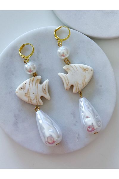 CHARMLUCKY Fish Pearl Dangle Earrings