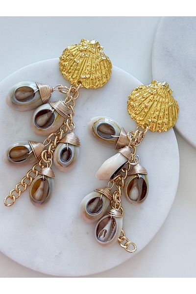 CHARMLUCKY Sea Shell Dangle Earrings