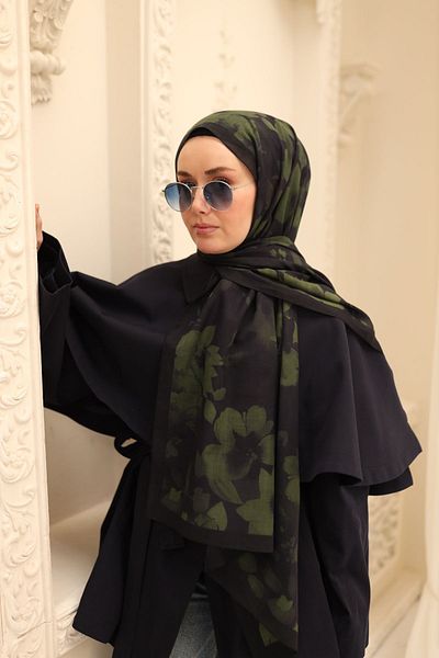 Silk Home Narcissus Pattern Naria Shawl