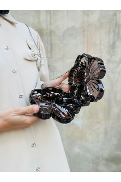 Çanta Trend Μεταλλική βραδινή τσάντα φόρεμα σε σχήμα λουλουδιού με μακριά αλυσίδα