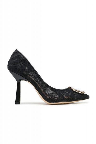 Guess Guess shoes with lace, pointed toe and metal logo appliqué
