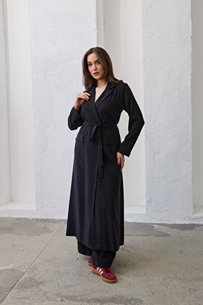 QANU Long Jacket Black