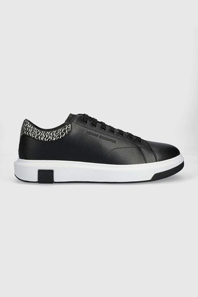 Armani Exchange Leather sports shoes XUX123