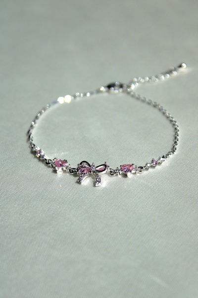 Harlofia Jewelry Pink Heart Bracelet with Steel Ribbon Detail