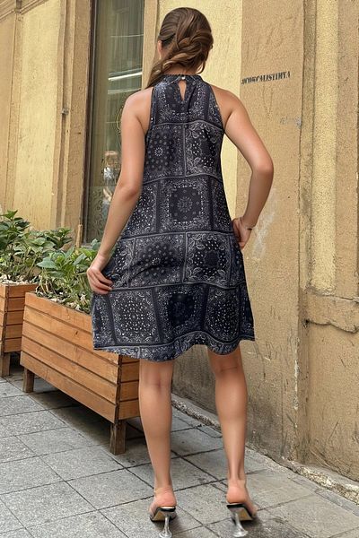 bacc Rochie neagră din satin cu imprimeu etnic în linie A pentru femei, cu buzunare Bcbsk-25700-3238