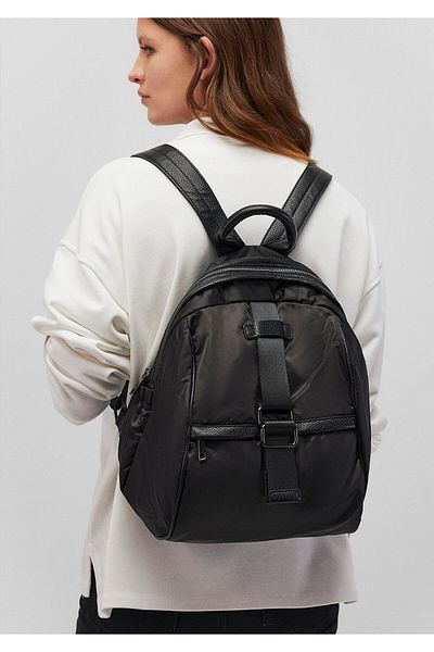Mavi Rucsac negru cu detaliu cataramă198684-900