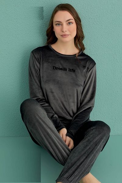 Mihra Soft Velvet Winter Long Sleeve Women's Pajamas Set