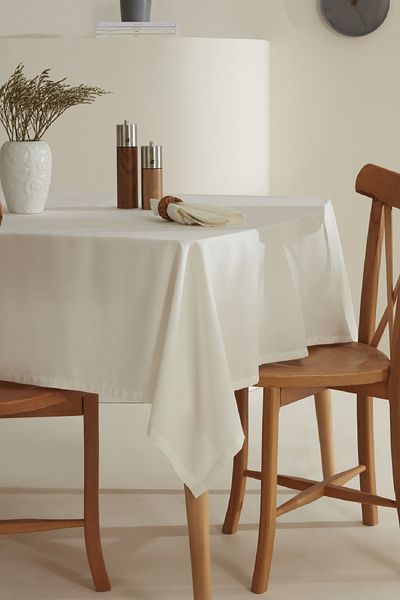 Karaca Home Belle Ecru Laceless Tablecloth