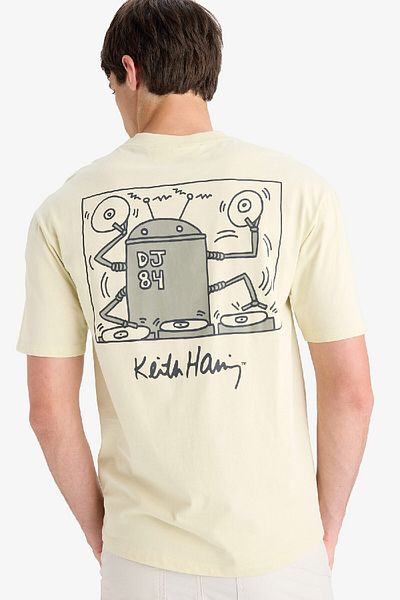 DeFacto 100% Cotton Keith Haring Boxy Fit Crew Neck Short Sleeve T-Shirt E3257Ax25Sm